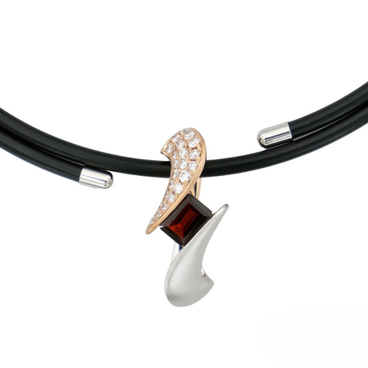 Meier Flow Necklace